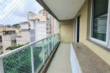 Apartamento à venda com 3 quartos, sendo 1 suíte, em Tijuca, Rio de Janeiro, RJ