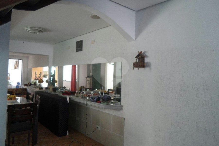 Sobrado à venda com 4 quartos, sendo 1 suíte, em Água Fria, São Paulo, SP