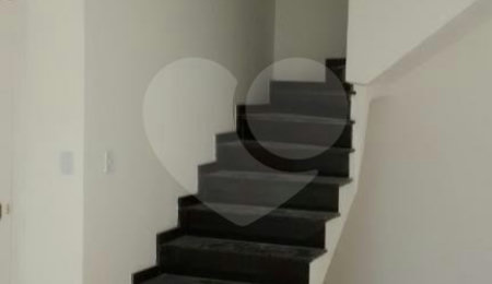 Sobrado à venda com 3 quartos, sendo 1 suíte,  em Freguesia do Ó, São Paulo, SP