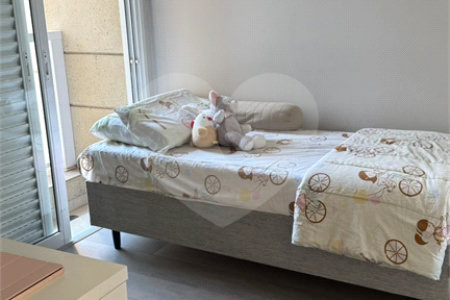 Apartamento à venda com 3 quartos, sendo 1 suíte, em Vila Firmiano Pinto, São Paulo, SP