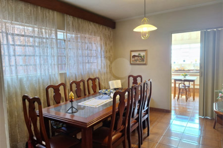 Sobrado à venda com 3 quartos, sendo 1 suíte, em Vila Gustavo, São Paulo, SP