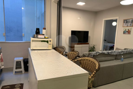 Apartamento à venda com 2 quartos, sendo 1 suíte, em Perdizes, São Paulo, SP