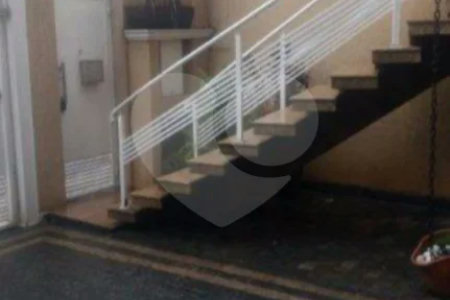 Sobrado à venda com 3 suítes em Santana, São Paulo, SP