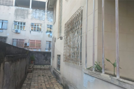 Casa à venda com 5 quartos, sendo 1 suíte, em Tijuca, Rio de Janeiro, RJ