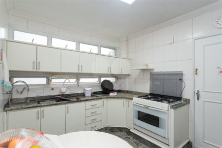 Apartamento à venda com 3 quartos, sendo 1 suíte, em Jardim Paulista, São Paulo, SP