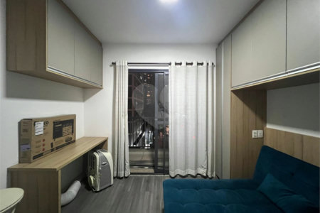 Apartamento à venda com 1 quarto em Jardim das Acácias, São Paulo, SP