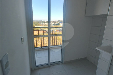 Apartamento para alugar com 3 quartos, sendo 1 suíte,  em Jardim das Palmeiras, Atibaia, SP