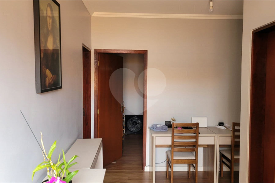 Casa à venda com 6 quartos, sendo 2 suítes, em Laranjeiras, Caieiras, SP