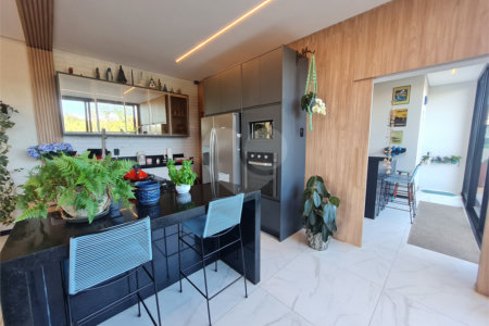 Casa à venda com 3 quartos, sendo 2 suítes, no condomínio Horizontes de Sorocaba, Sorocaba - SP