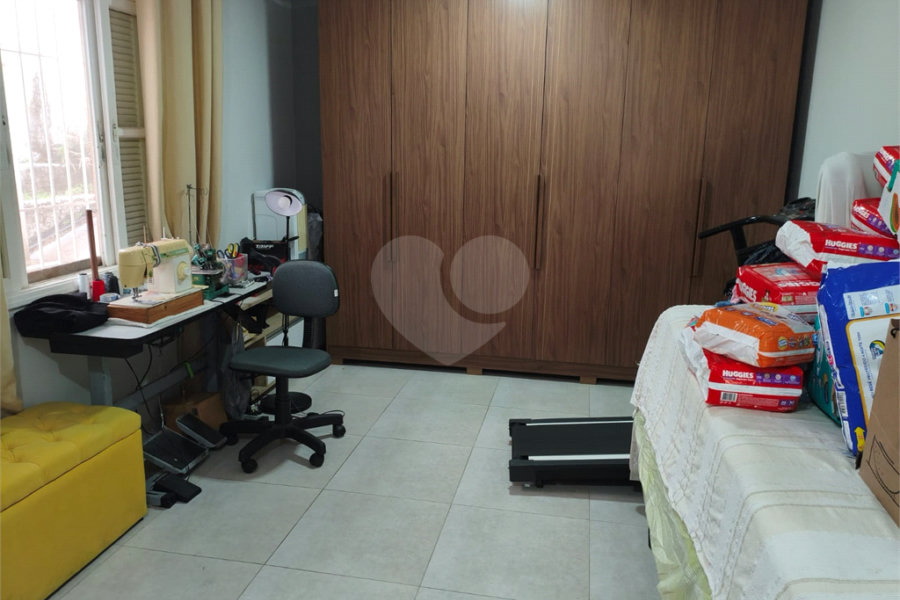 Sobrado à venda com 2 quartos em Vila Guedes, São Paulo, SP