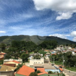 Casa à venda com 5 quartos, sendo 2 suítes,  em Jardim Maristela, Atibaia, SP