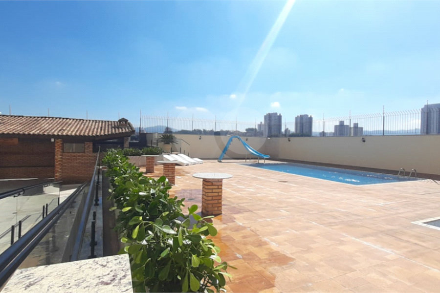 Apartamento à venda com 2 quartos em Vila Romero, São Paulo, SP