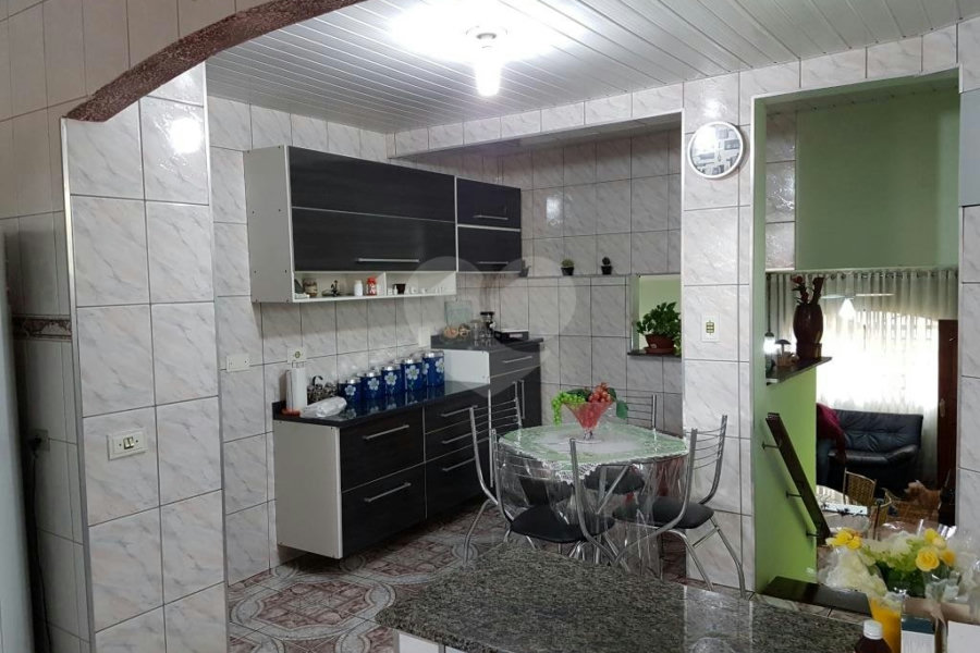 Sobrado à venda com 4 quartos em Freguesia do Ó, São Paulo, SP