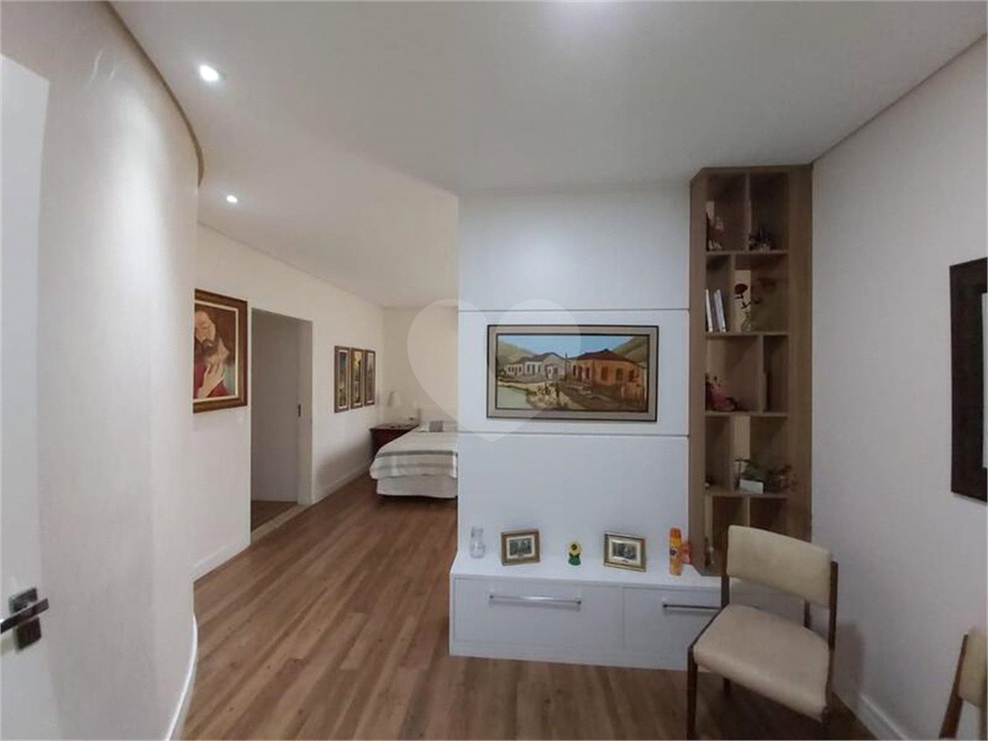 Casa à venda com 4 suítes no condomínio Aldeia da Serrinha, Sorocaba - SP