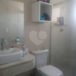 Casa à venda com 3 quartos, sendo 1 suíte,  no condomínio Algarve Residencial, São Paulo - SP