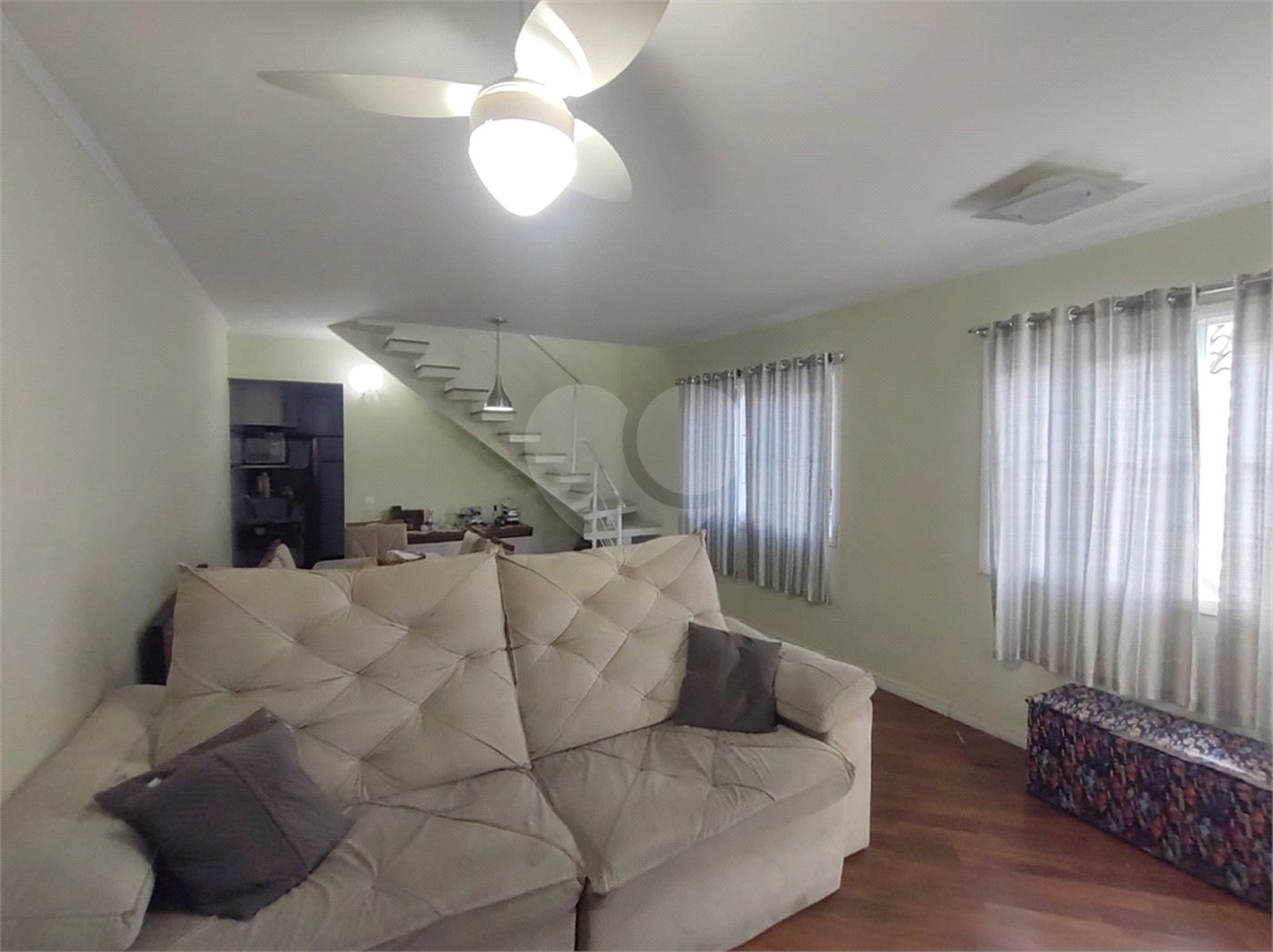 Casa à venda com 3 quartos, sendo 2 suítes, em Jardim Mangalot, São Paulo, SP