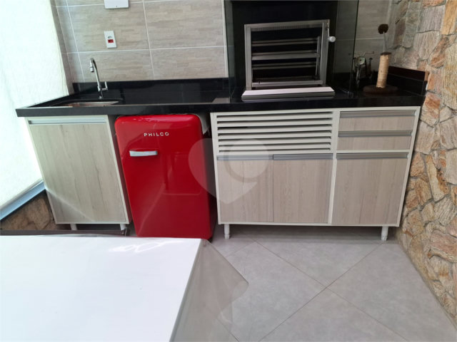 Sobrado à venda com 3 quartos, sendo 1 suíte,  em Tremembé, São Paulo, SP