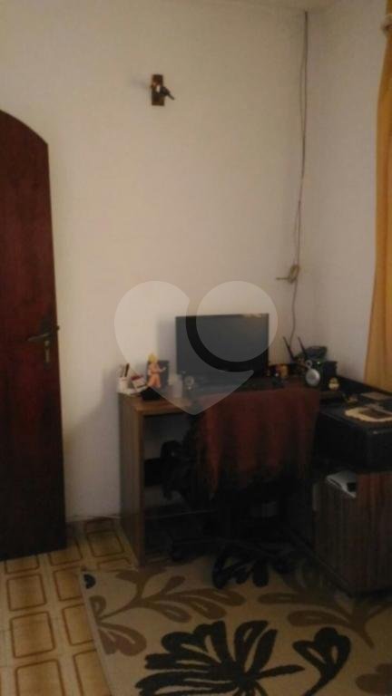 Sobrado à venda com 3 quartos, sendo 1 suíte, em Tremembé, São Paulo, SP