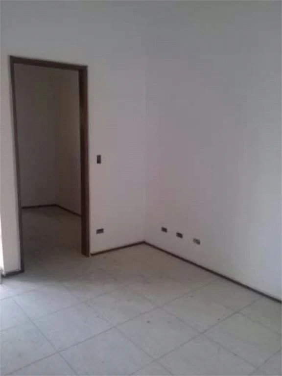 Sobrado à venda com 3 quartos, sendo 1 suíte,  em Jardim Monte Kemel, São Paulo, SP