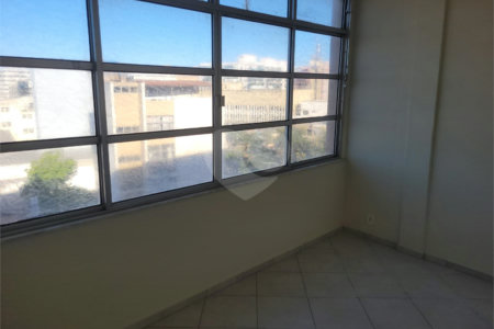 Apartamento à venda com 2 quartos no Centro, Cabo Frio, RJ