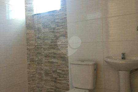 Sobrado à venda com 3 quartos, sendo 1 suíte,  em Vila Oliveira, Mogi das Cruzes, SP