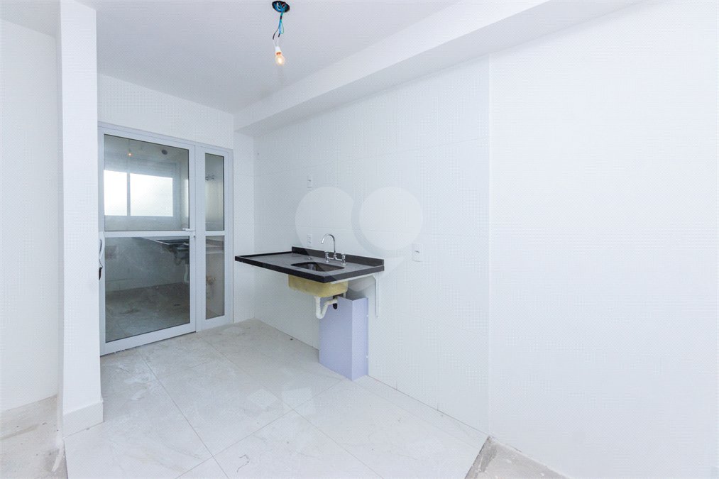 Apartamento à venda com 3 quartos, sendo 1 suíte, em Santo Amaro, São Paulo, SP
