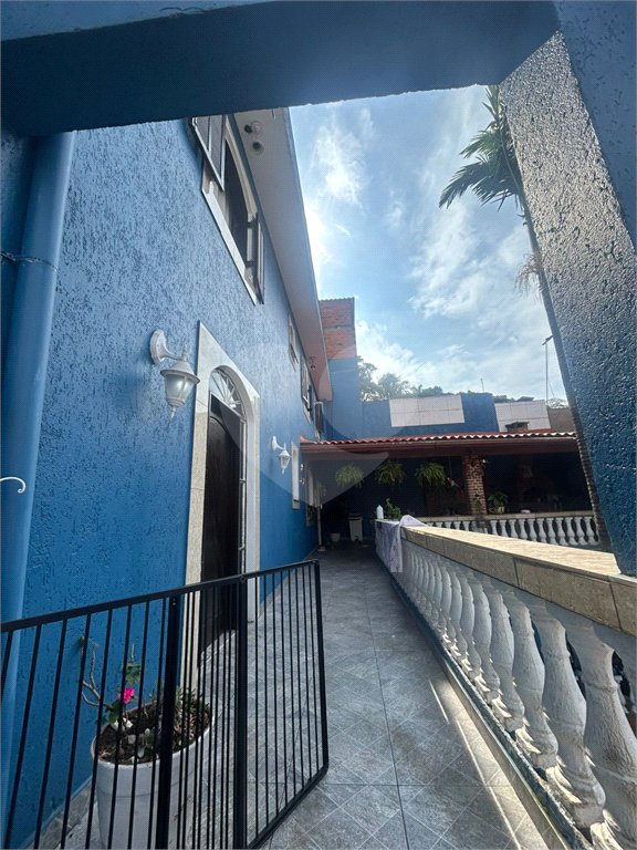 Sobrado à venda com 3 quartos, sendo 1 suíte,  em Tremembé, São Paulo, SP