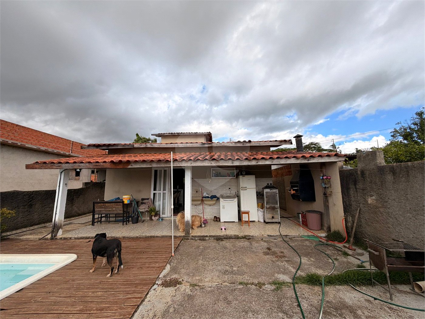 Chácara à venda com 3 quartos, sendo 1 suíte, no Centro, Araçoiaba da Serra, SP