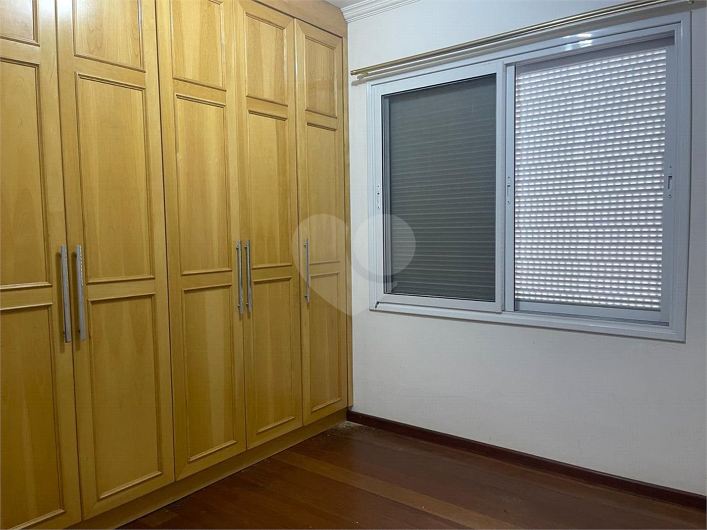 Casa de Vila à venda com 3 quartos, sendo 1 suíte, em Jardim Hípico, São Paulo, SP