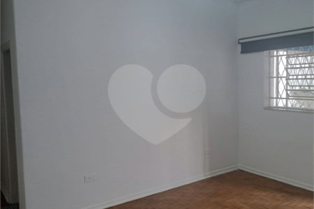 Casa à venda com 2 quartos, sendo 1 suíte,  em Indianópolis, São Paulo, SP