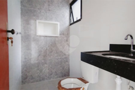 Casa de Vila à venda com 2 quartos em Jardim Jatobá, Sorocaba, SP