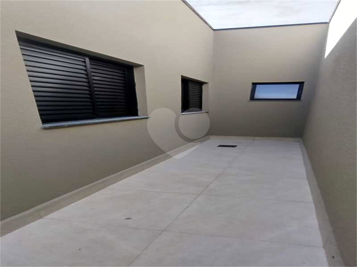 Casa à venda com 2 quartos, sendo 1 suíte, em Parque Residencial Sabiás, Indaiatuba, SP