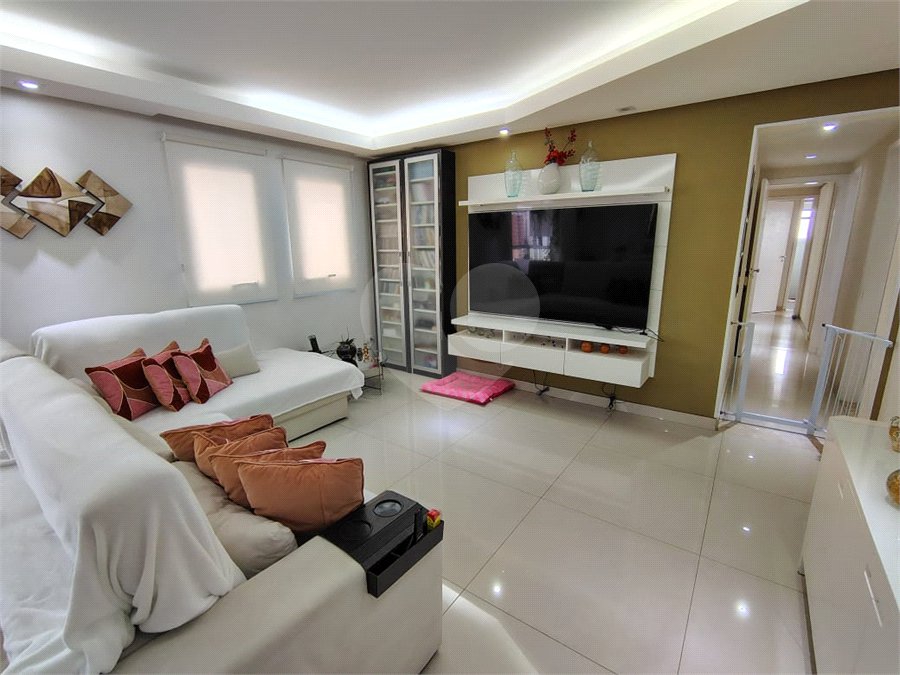 Apartamento à venda com 4 quartos, sendo 3 suítes,  em Jardim Londrina, São Paulo, SP