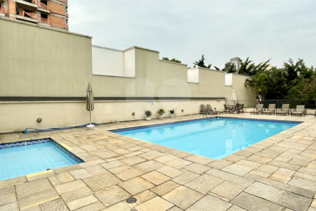 Apartamento à venda com 3 quartos, sendo 1 suíte, em Vila Paulicéia, São Paulo, SP