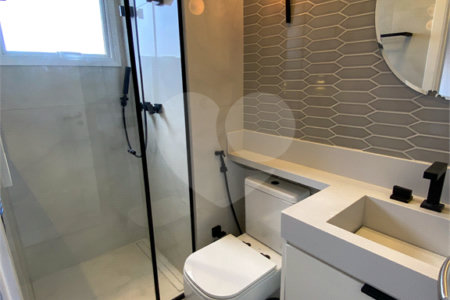 Apartamento à venda com 3 suítes em Vila Pompéia, São Paulo, SP