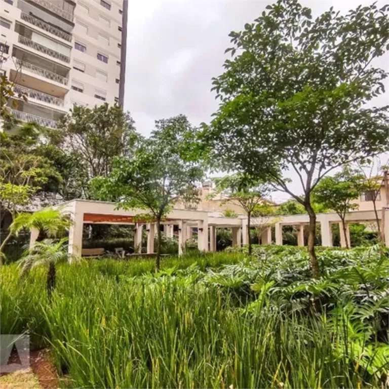 Apartamento à venda com 3 quartos, sendo 1 suíte,  em Jardim Vazani, São Paulo, SP