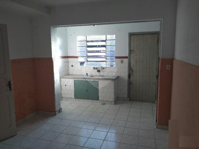 Prédio inteiro à venda em Santana, São Paulo, SP