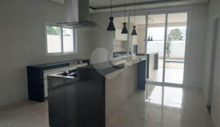 Casa à venda com 3 suítes em Residencial Fazenda das Areias, São João da Boa Vista, SP