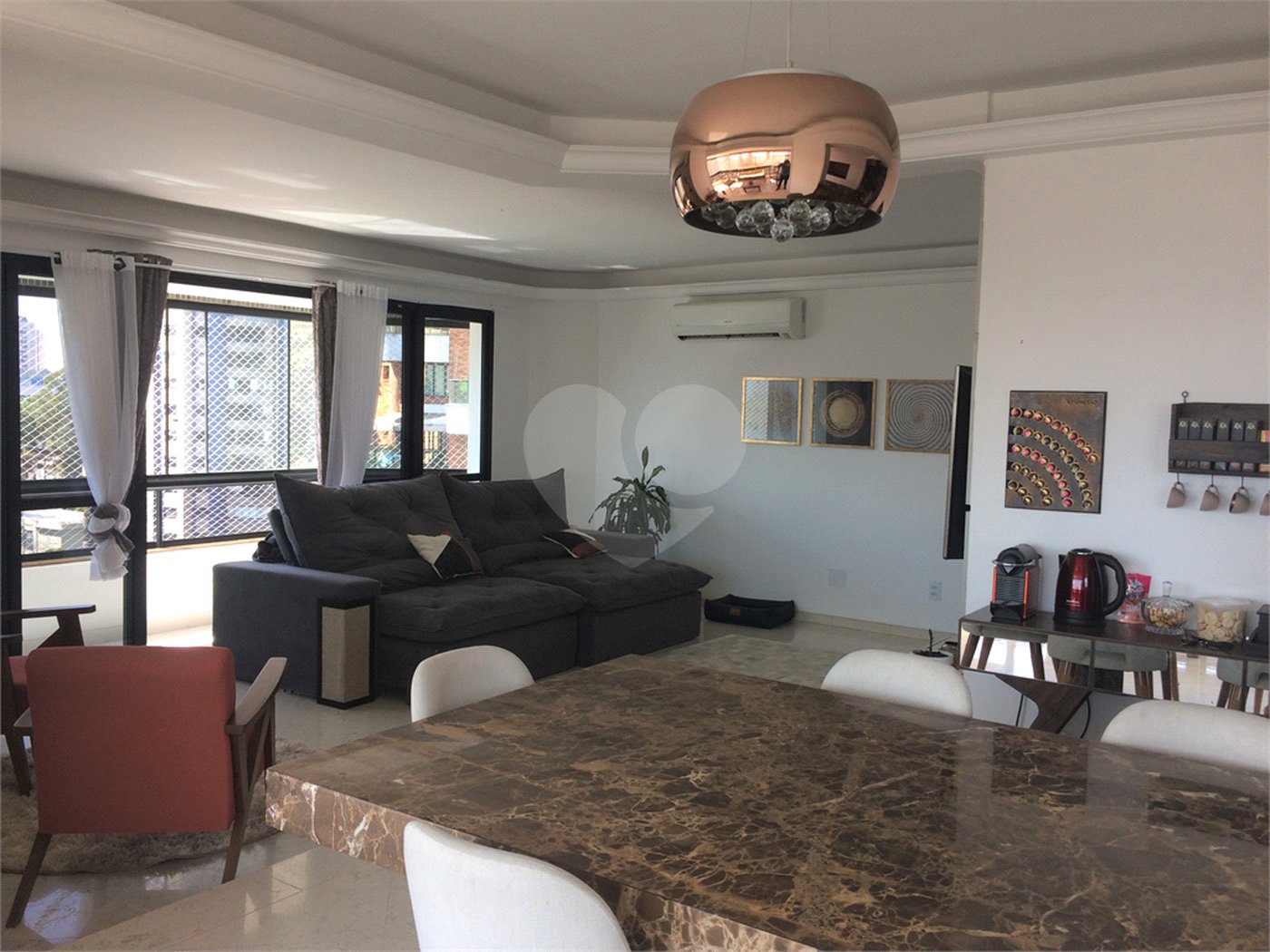 Apartamento à venda com 3 suítes em Vila Suzana, São Paulo, SP