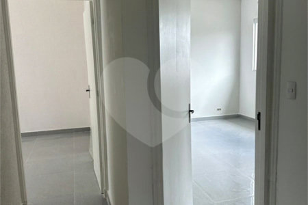 Terreno para alugar com 3 suítes no condomínio Residencial Veneza, Mogi das Cruzes - SP