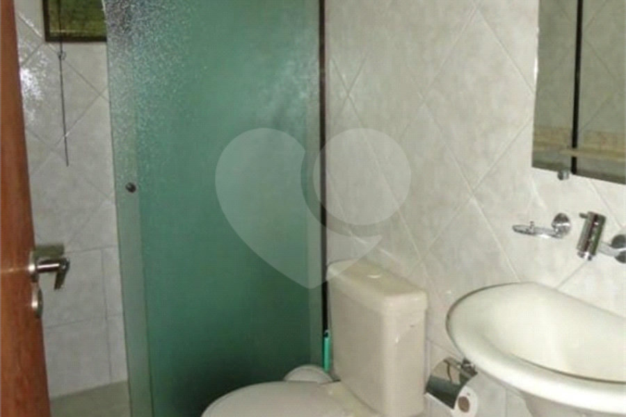 Sobrado à venda com 6 quartos, sendo 2 suítes, em Horto Florestal, São Paulo, SP
