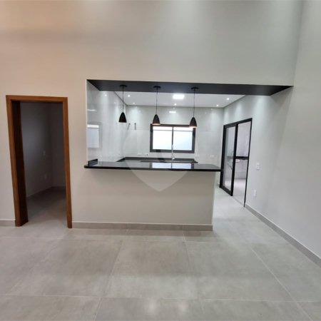 Casa à venda com 3 quartos, sendo 1 suíte,  no condomínio Helena Maria, Sorocaba - SP