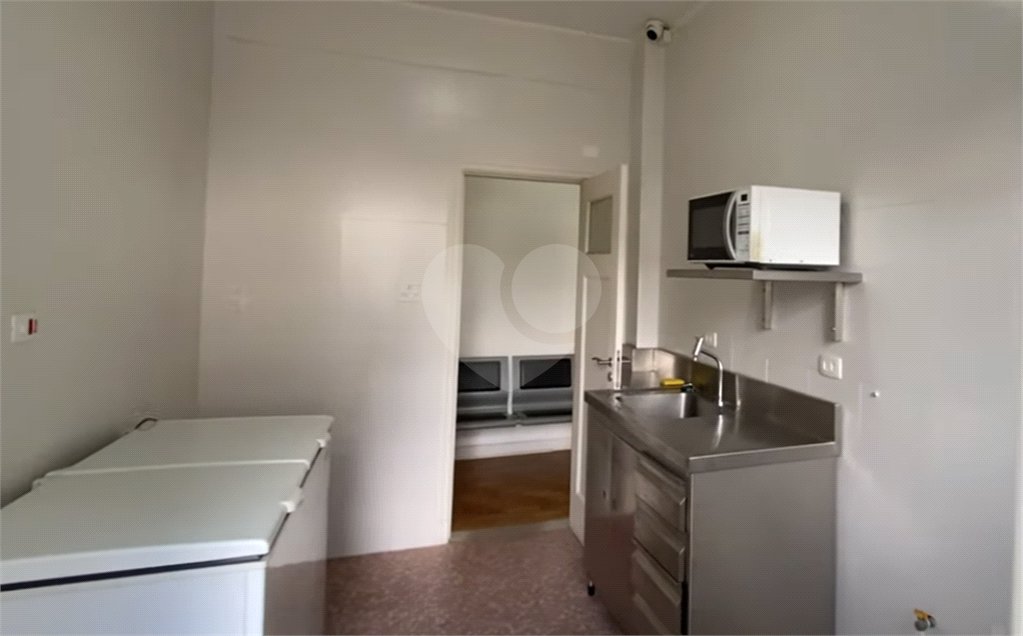Apartamento 2 dormitorios, sala, cozinha sem vaga ,no bairro Republica