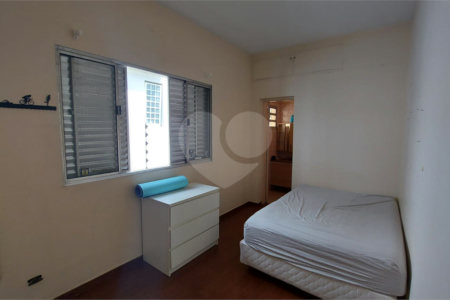 Casa à venda com 4 quartos, sendo 3 suítes, em Jardim Luzitânia, São Paulo, SP