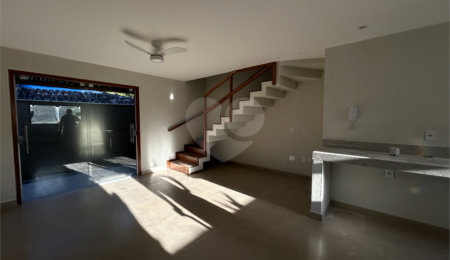 Duplex à venda com 3 suítes no Centro / Arraial D'ajuda, Porto Seguro, BA