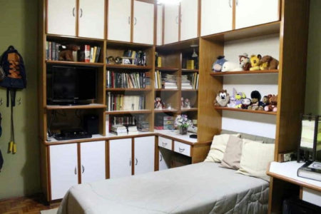 Casa à venda com 3 quartos, sendo 1 suíte, em Vila das Mercês, São Paulo, SP