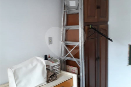 Casa à venda com 2 quartos, sendo 1 suíte,  em Vila Anastácio, São Paulo, SP