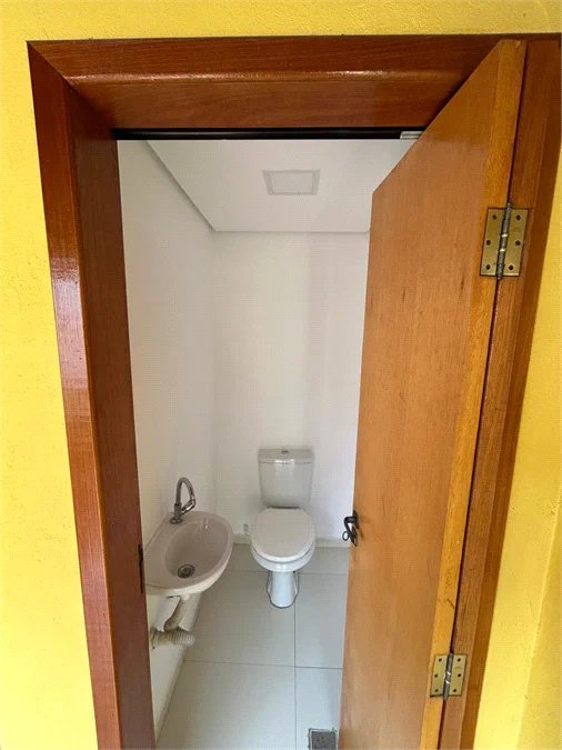 Casa de Vila para alugar com 4 suítes em Vila Romana, São Paulo, SP