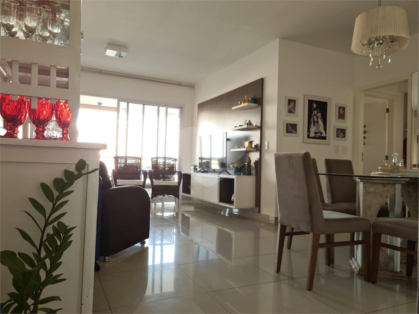 Apartamento à venda com 4 quartos, sendo 2 suítes, em Santa Rosa, Cuiabá, MT