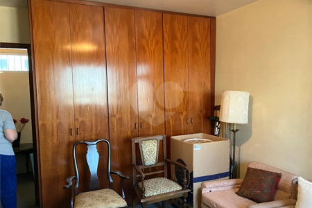 Casa à venda com 5 quartos, sendo 2 suítes,  em Vila Maria Alta, São Paulo, SP